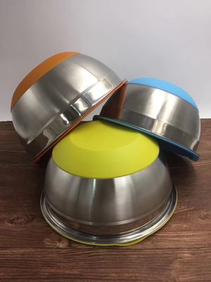 Cuenco de ensalada de acero inoxidable del metal con la parte inferior del silicón de la tapa 1.25L-5L