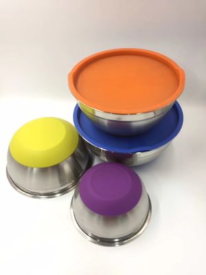 Cuenco de ensalada de acero inoxidable del metal con la parte inferior del silicón de la tapa 1.25L-5L