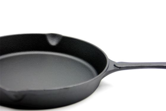 6,3 pulgadas pre sazonaron la sartén del arrabio para cocinar al aire libre
