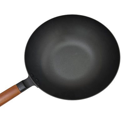 Manija de madera resistente de Pan Chinese Wok Pan With del arrabio de 14 pulgadas y tapa de cristal