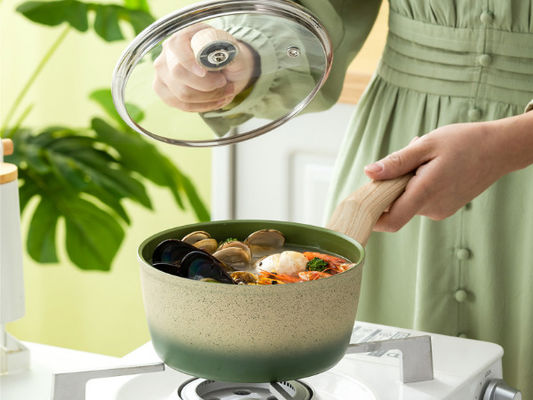 Manijas resistentes de Pan Non Stick With Heat de la cazuela de aluminio del alto rendimiento y tapa de cristal