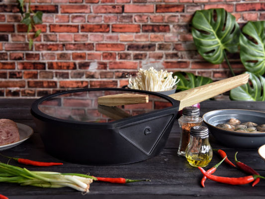 Capa de cocinar sana de Pan Non Stick With Titanium de la sartén del arrabio 10Inch